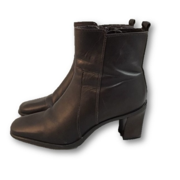 Antonio Melani brown leather booties size 8.5 - Picture 3 of 6